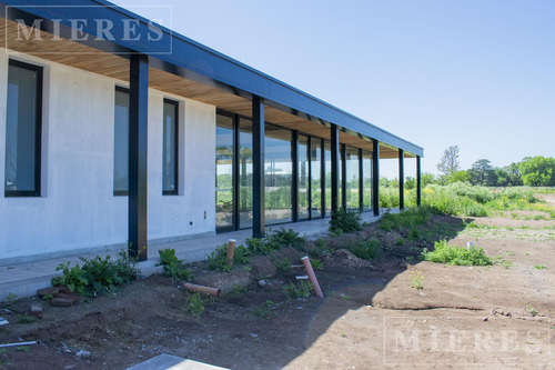 Lote En Venta De 387m² En El Olivar, Pilar