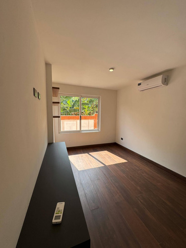 Townhouse De Lujo En Terrazas De Camoruco - Wc