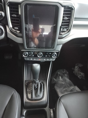 Imagen 6 de 18 de Fiat Toro 1.8 Nafta Aut 4x2 Evo Freedom Maravilla At6 U