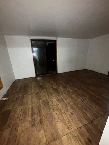 Casa Con 50 Mts2 Construidos Y 210 Mts De Terreno.