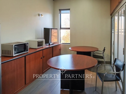 Oficinas En Arriendo Por Piso , Planta Libre Y Pri...