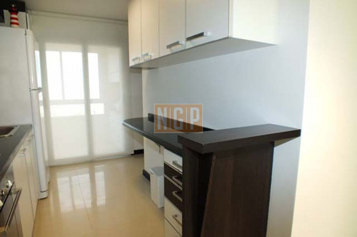 Imagen 19 de 30 de Apartamento En Mansa, 2 Dormitorios