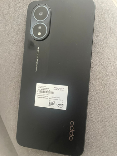 Oppo A38 4gb 128gb Negro Con Detalle Negro (Usado)
