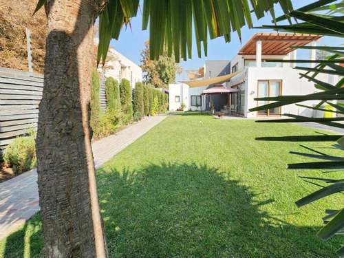 Casi Nueva - Jardín Del Este - Alianza Francesa