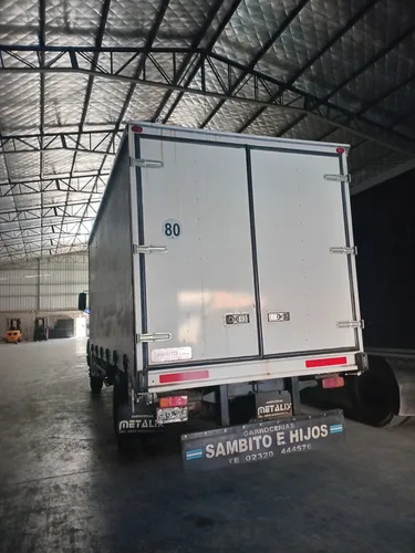 Camion Mercedes Benz 1215