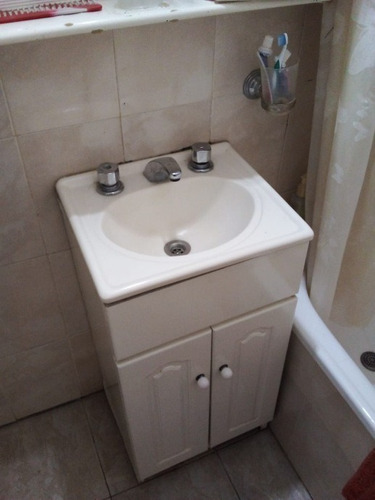 Imagen 7 de 13 de Departamento De 2 Ambientes En Venta - Villa Luzuriaga