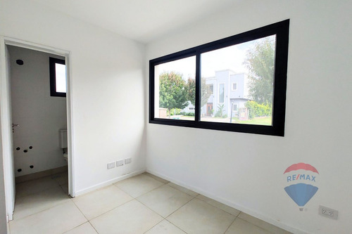 Venta Casa Barrio Santo Tomas Pilar 4 Amb