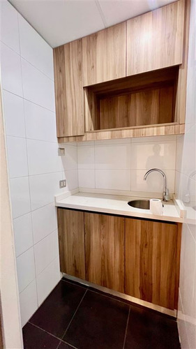 Imagen 21 de 21 de Oficina En Arriendo En Providencia
