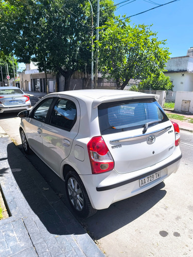 Toyota Etios 1.5 Xls
