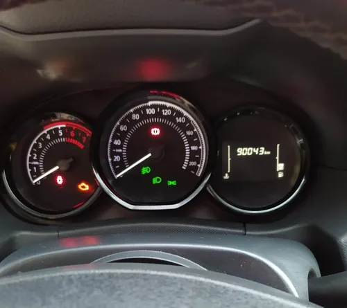 Renault Duster DYNAMIQUE 4X2 160CC MT AA