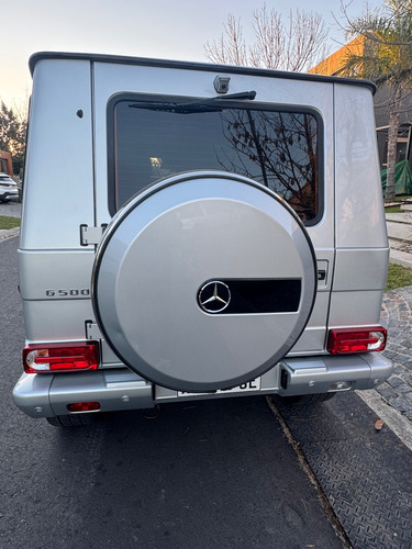 Mercedez Benz G500 V8 (421cv) Plateada.