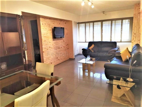 Apartamento En Venta En La Urbina Mls #24-11644