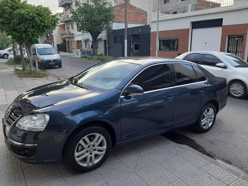 Volkswagen Vento 2.5 Advance