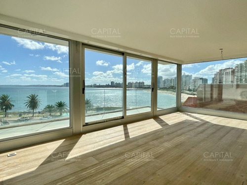 Penthouse En Venta Frente Al Mar Pileta Propia Moderno