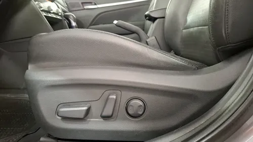 Hyundai Elantra 2.0 LIMITED TECH NAVI AUTO