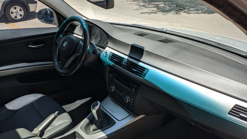 Imagen 10 de 20 de Bmw 323i Sedan Active