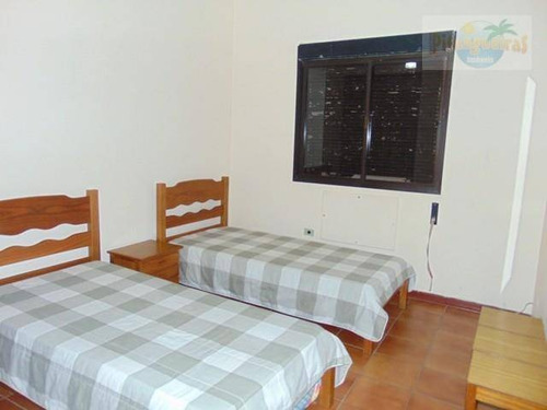 Imagem 15 de 30 de Praia De Pitangueiras - Local Nobre - Morro Do Maluf - 2 Vagas - Excelente Apartamento - 50 Metros Da Praia Da Enseada Ou Pitangueiras. - Ap1606