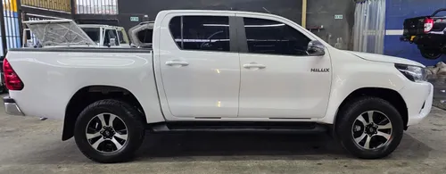 Toyota Hilux 2.4l