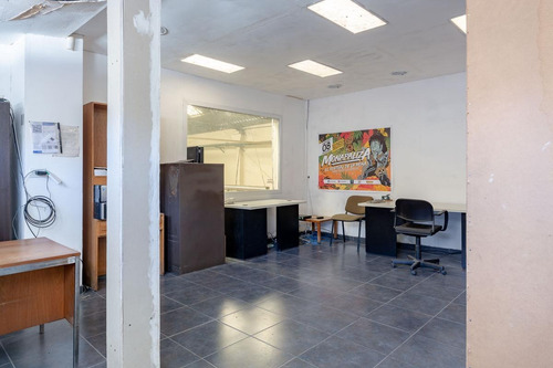 Imagen 7 de 17 de Galpon 1065m2 Barracas