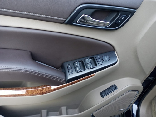 Imagen 15 de 15 de Chevrolet Suburban Premier 2019 Azul Marino