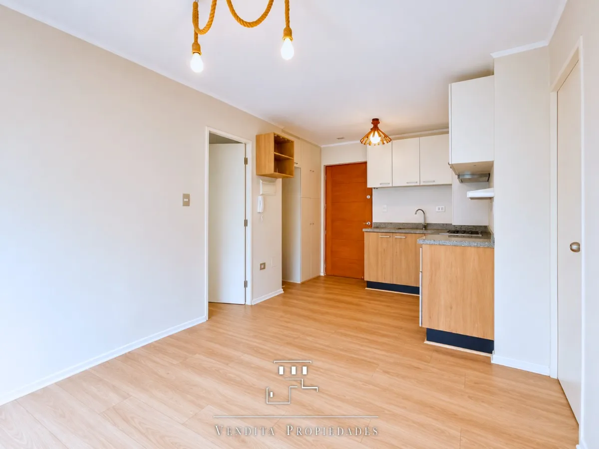 Imagen 2 de 15 de Departamento 2d+2b Con Patio En Brisas Del Sol-arriendo