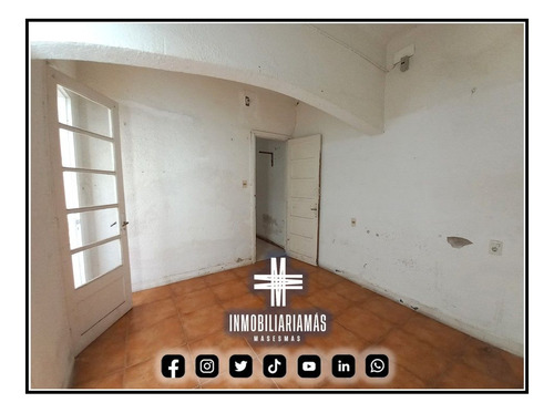 Venta De Apartamento 2 Dormitorios La Comercial Imas.uy Mc (ref: Ims-20469)