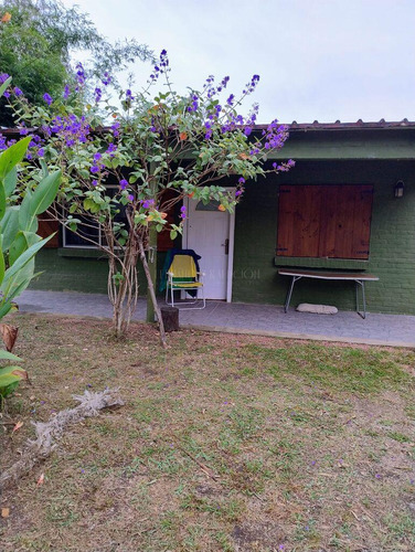 Casa Con Amplio Jardín En Sauce De Portezuelo