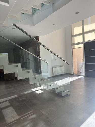 Casa En Venta En La Concepcion De Lujan