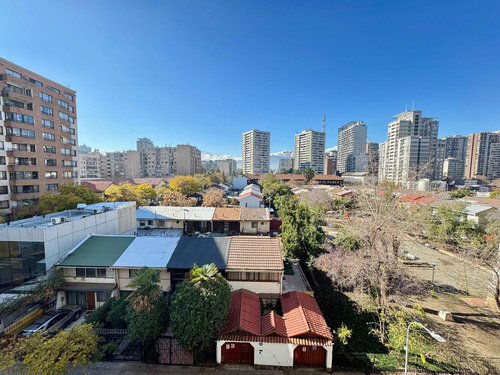 Arriendo Departamento Angamos Con Marín Comuna Santiago