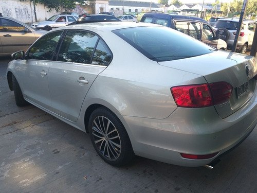 Volkswagen Vento 2.0 Sportline Tsi 200cv Dsg Permuto Financi