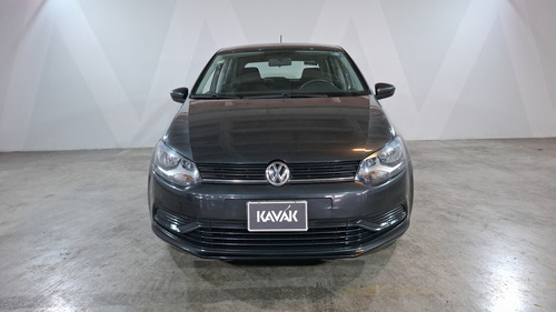 Volkswagen Polo 1.6 STARTLINE STD.