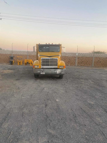 Imagen 3 de 9 de Torton Plataforma
