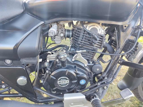 Imagen 7 de 20 de Bajaj Avenger 220
