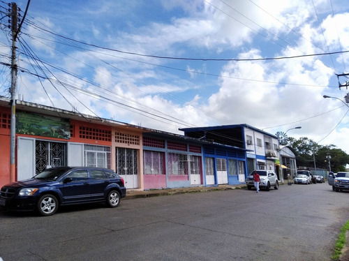 Imagen 5 de 5 de Galpón En Alquiler Mercado Viejo - Calle Agropecuarias