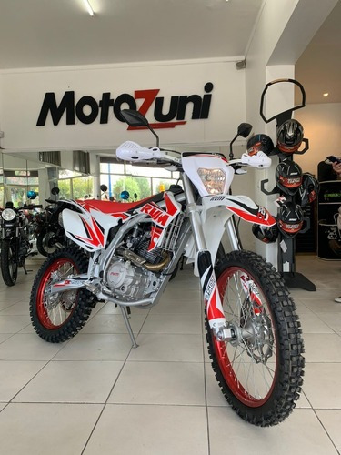 Imagen 6 de 25 de Jawa Rvm Cz 250 T - Turismo Motozuni