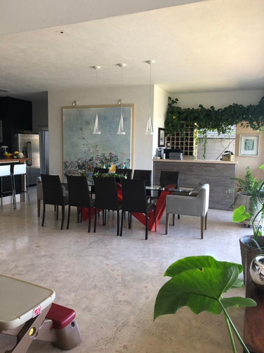Preciosa Residencia En Real De Juriquilla, Jardín Y Alberca Privada, 3 Recámaras
