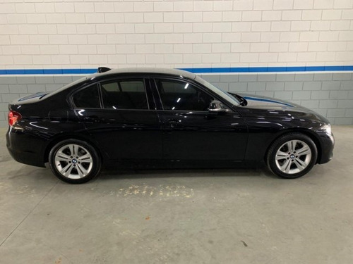 Imagem 4 de 13 de 320i 2.0 Sport 16v Turbo Active Flex 4p Automático
