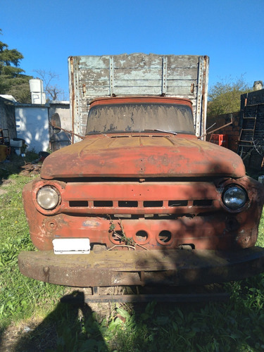 Camión Ford 600 Año 1962, Motor Perkins 6 Fase 2.único Dueño