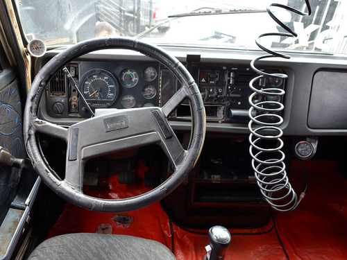 Volvo Nl 10 340 6x2 1994 Volvo = Edc Scania 113 Mb 1935 Ls