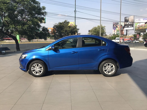 Imagen 5 de 15 de Chevrolet Sonic 2017 1.6 Lt Mt