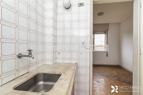 Imagem 15 de 21 de Kitnet / Jk / Studio, 1 Dormitórios, 32.57 M², Azenha - 201954