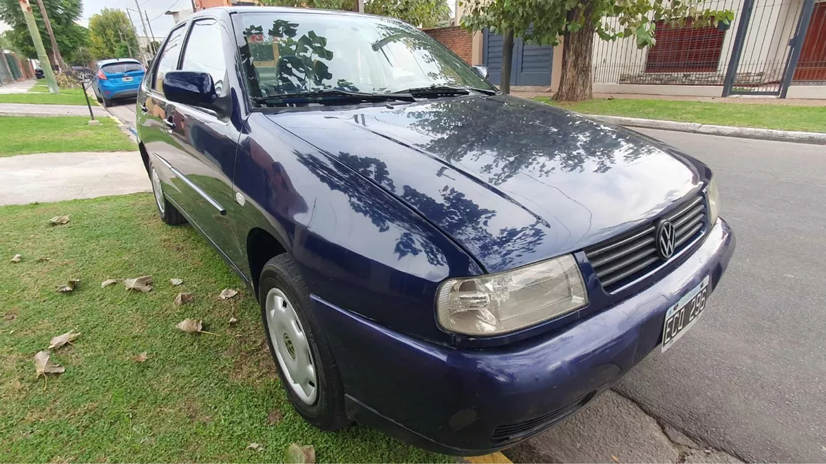 Volkswagen Polo 1.6 Msi Comfort Plus At