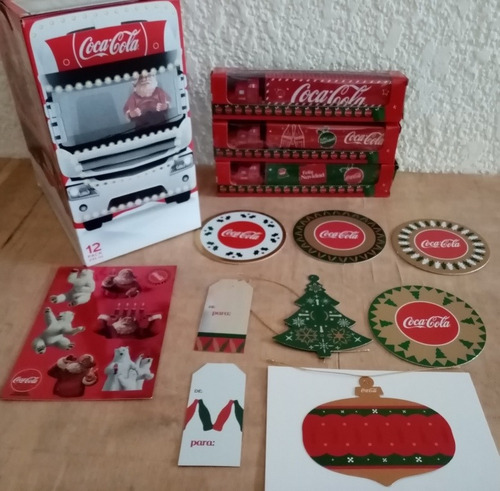 Camioncitos Coca Cola 3 Trailer Y Accesorios Navidad (Usado)