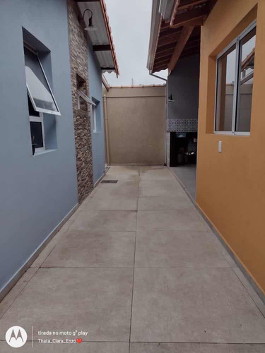 Casa Térrea Reformada Com Closet, Suite, Dois Dormitórios