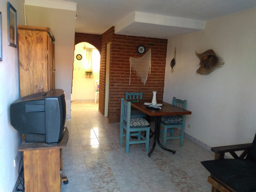Imagen 3 de 13 de Duplex Al Frente - Calle 84 N° 115 Mar Del Tuyu