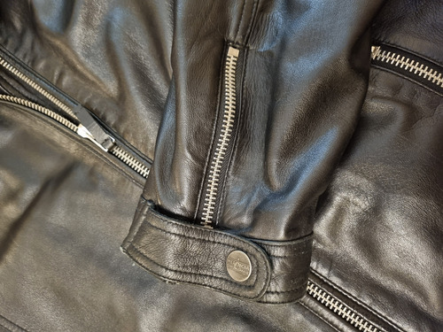 Campera De Cuero Herencia Hendrix Como Nueva Hombre Kosiuko (Usado)