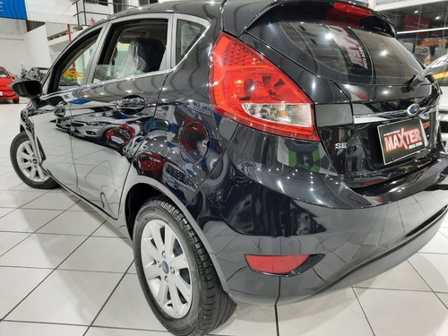 Ford Fiesta 1.6 Se Hatch 16v 2012