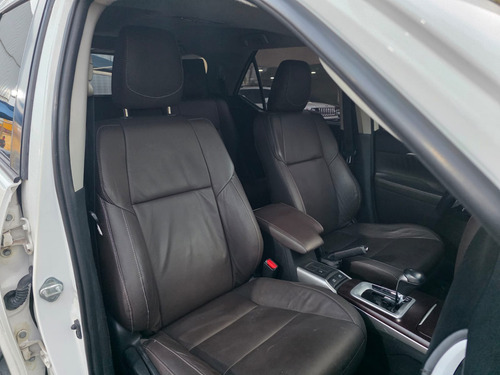 Toyota Hilux HILUX SW4 SRV 4X2 2.7 FLEX 16V AUT.