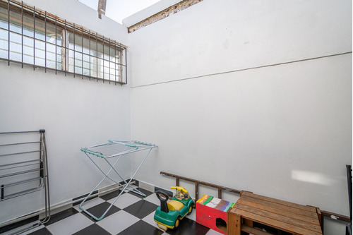 Venta Ph Refaccionado 3 Ambientes Con Piscina Y Patio En Villa Real