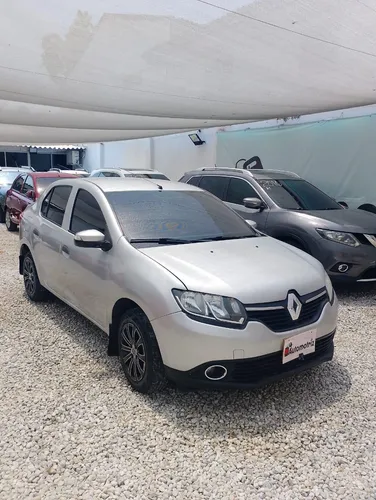 Renault Logan 1.6 Privilege / Intens